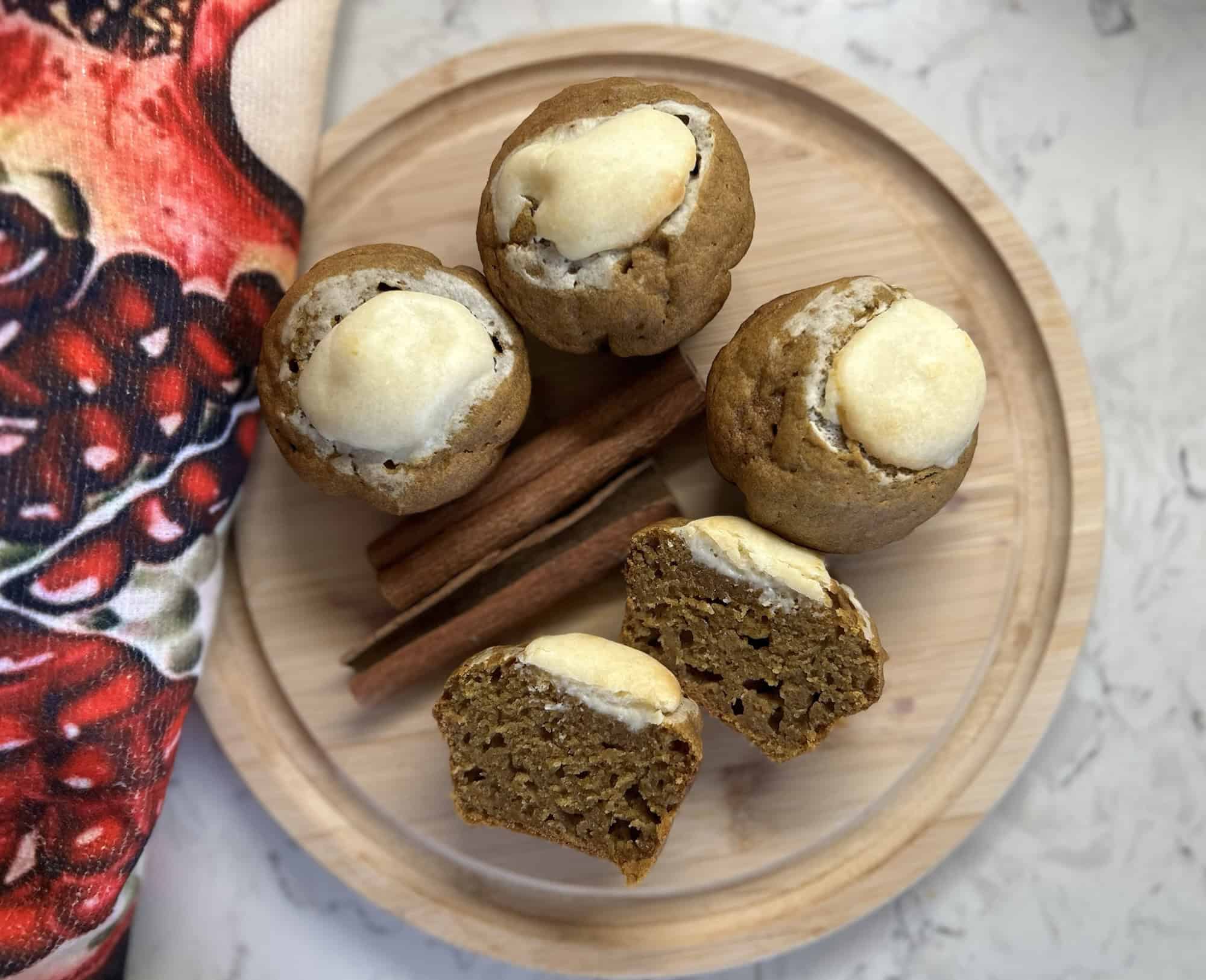 Pumpkin Muffins with Cream Cheese Filling